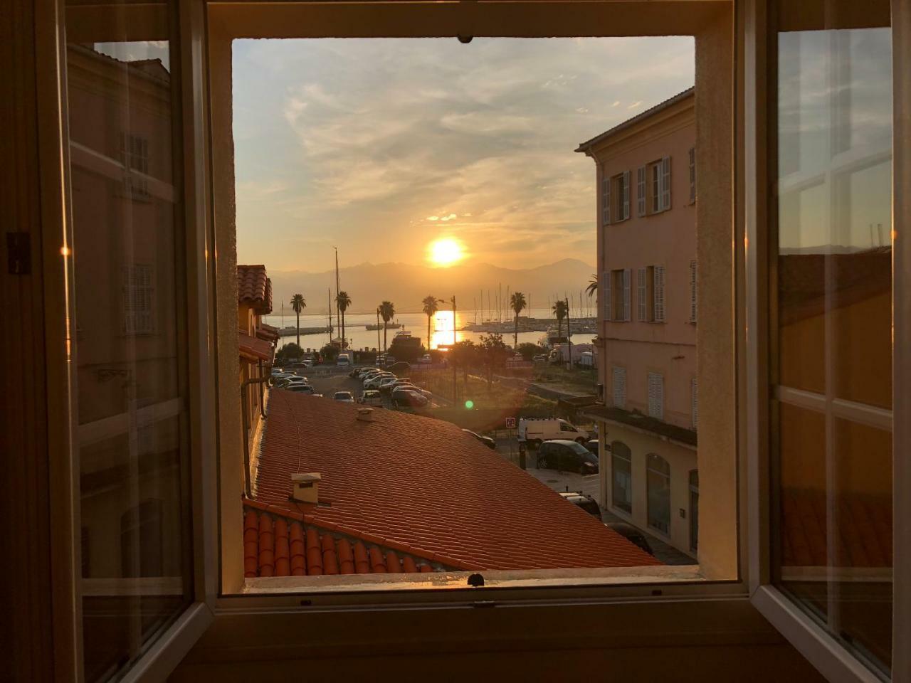 Appartement Vue Mer Centre Ville Ajaccio  Exterior photo